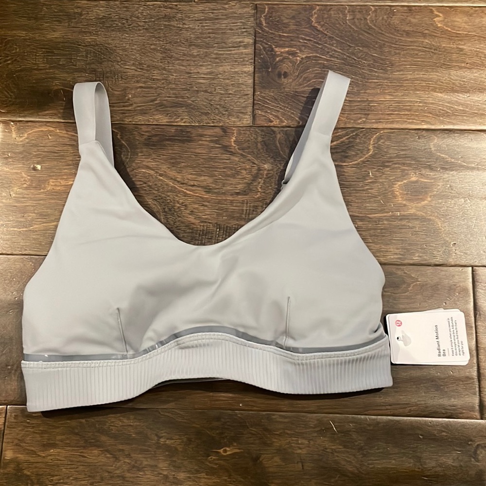 Lululemon radiant motion bra